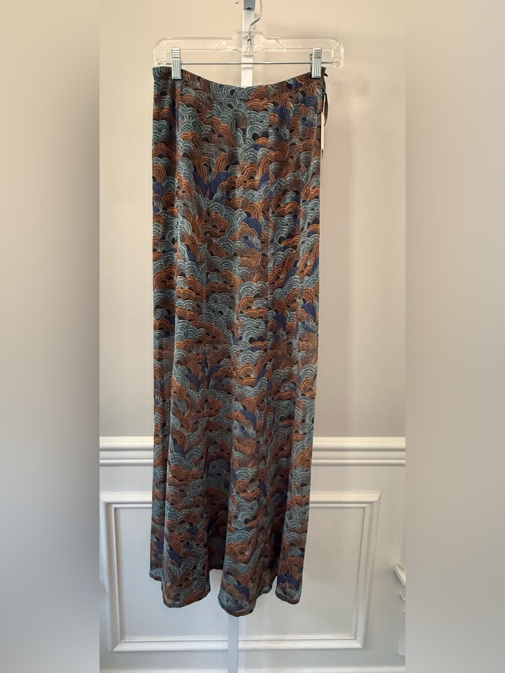 hinge Maxi Skirt Blue Brown Wave Print Partially Lined NWT Size 2